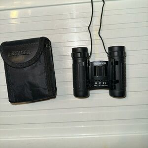 Bushnell 8x21 Binoculars